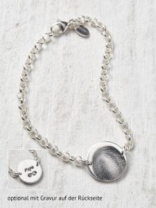 Silberarmband mit einem integrierten personalisierten Charm in Feinsilber