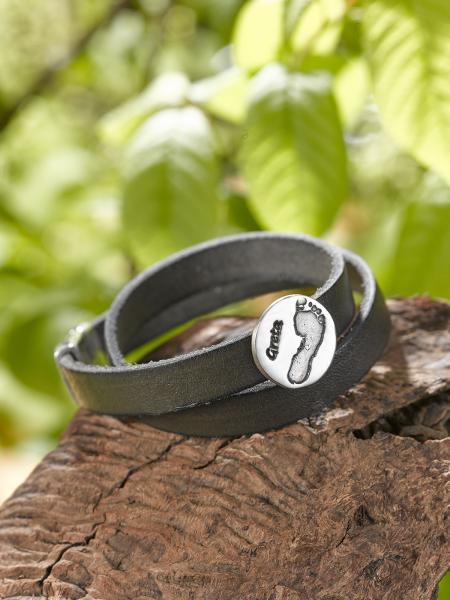 Wickelarmband mit Fußabdruck